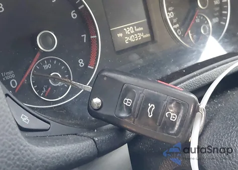 2012 Volkswagen Passat 2.5L S from USA, damaged, VIN 1VWAP7A3XCC005837